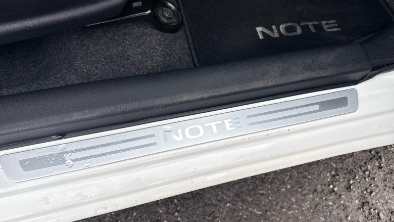 Nissan Note 1.5 dCi Tekna 5dr Diesel Hatchback